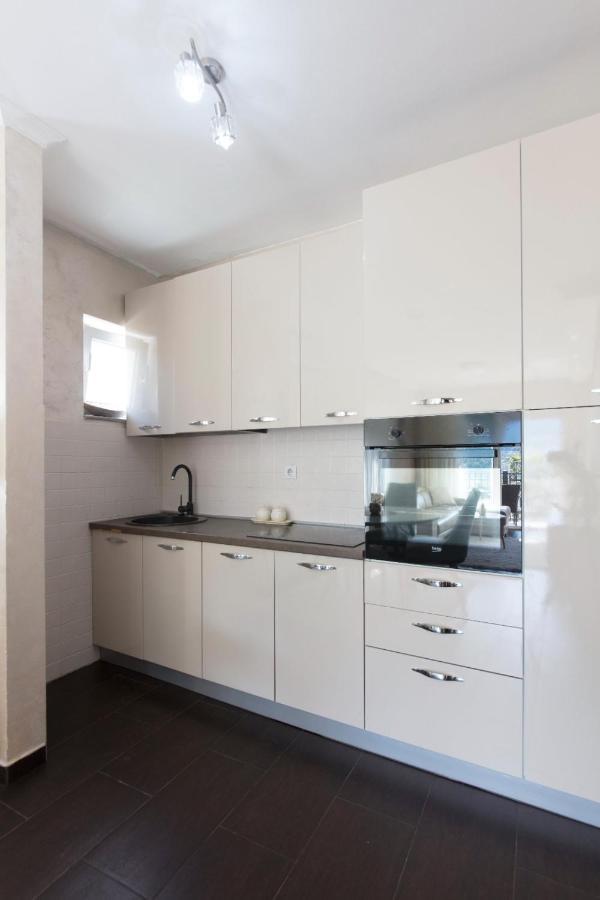 Ena Apartment Kotor Eksteriør billede